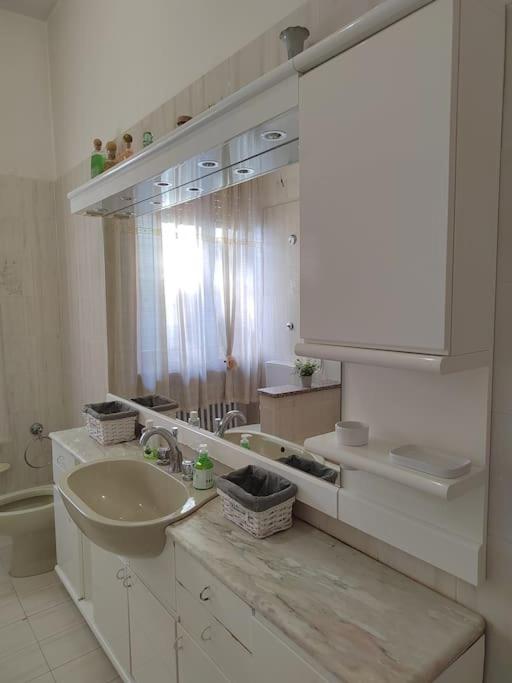 B&B La Finestra Sul Mare Ripatransone Kültér fotó